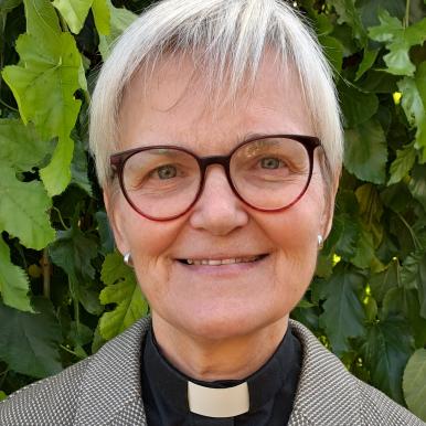 Revd Canon Jutta Brueck